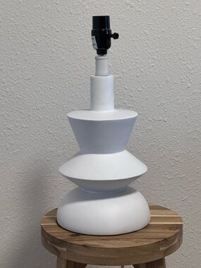 EUC Rivet Amazon Modern White Ceramic Geometric Stacked Table Lamp Base
